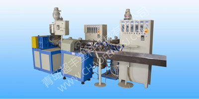 PVC塑筋螺旋增強(qiáng)管生產(chǎn)線(xiàn)